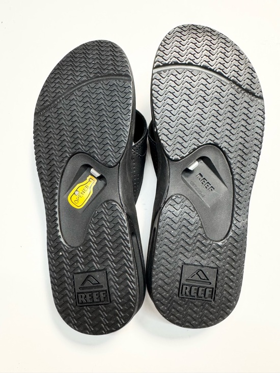 REEF Fanning Men\'s Flip Flops in Black Size 11 - Like New main image 5